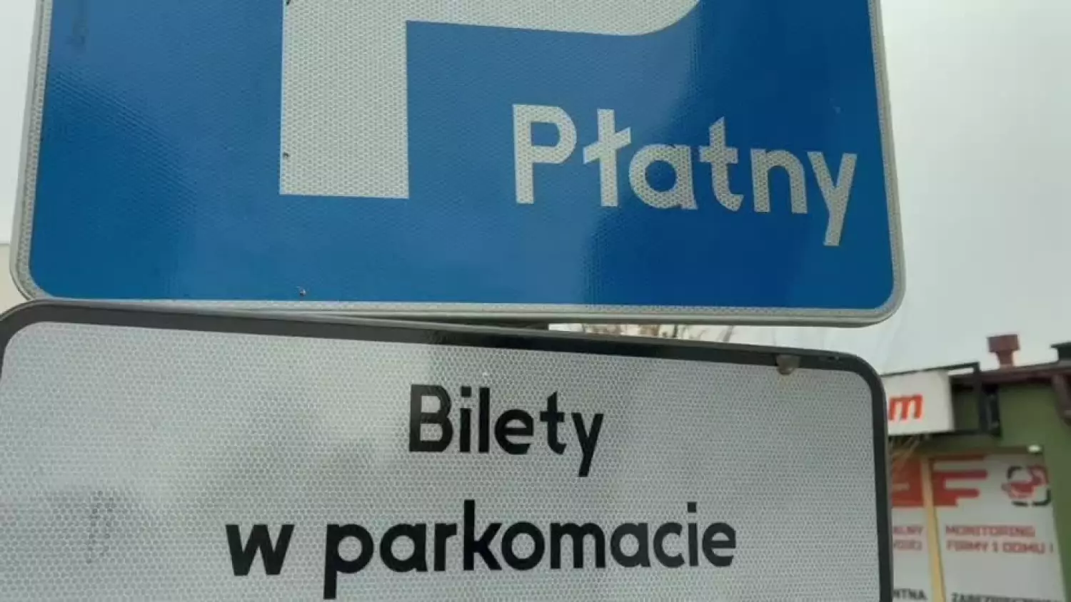 Płatny parking przy cmentarzu: Zmiany od 1 Marca