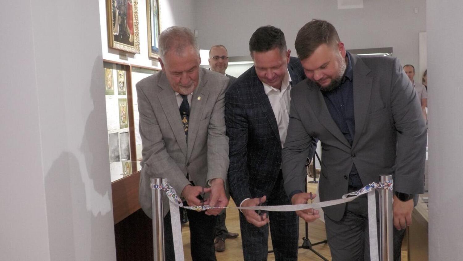 Kultura regionu zapisana na porcelanie. "Lubiana" nadal inspiruje i łączy pokolenia