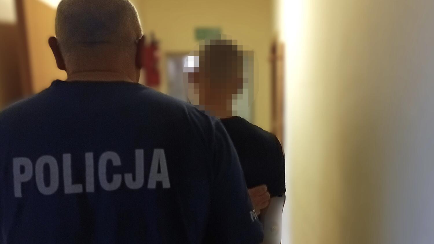 Policyjna interwencja w Kościerzynie. Zatrzymany miał tysiące porcji narkotyków