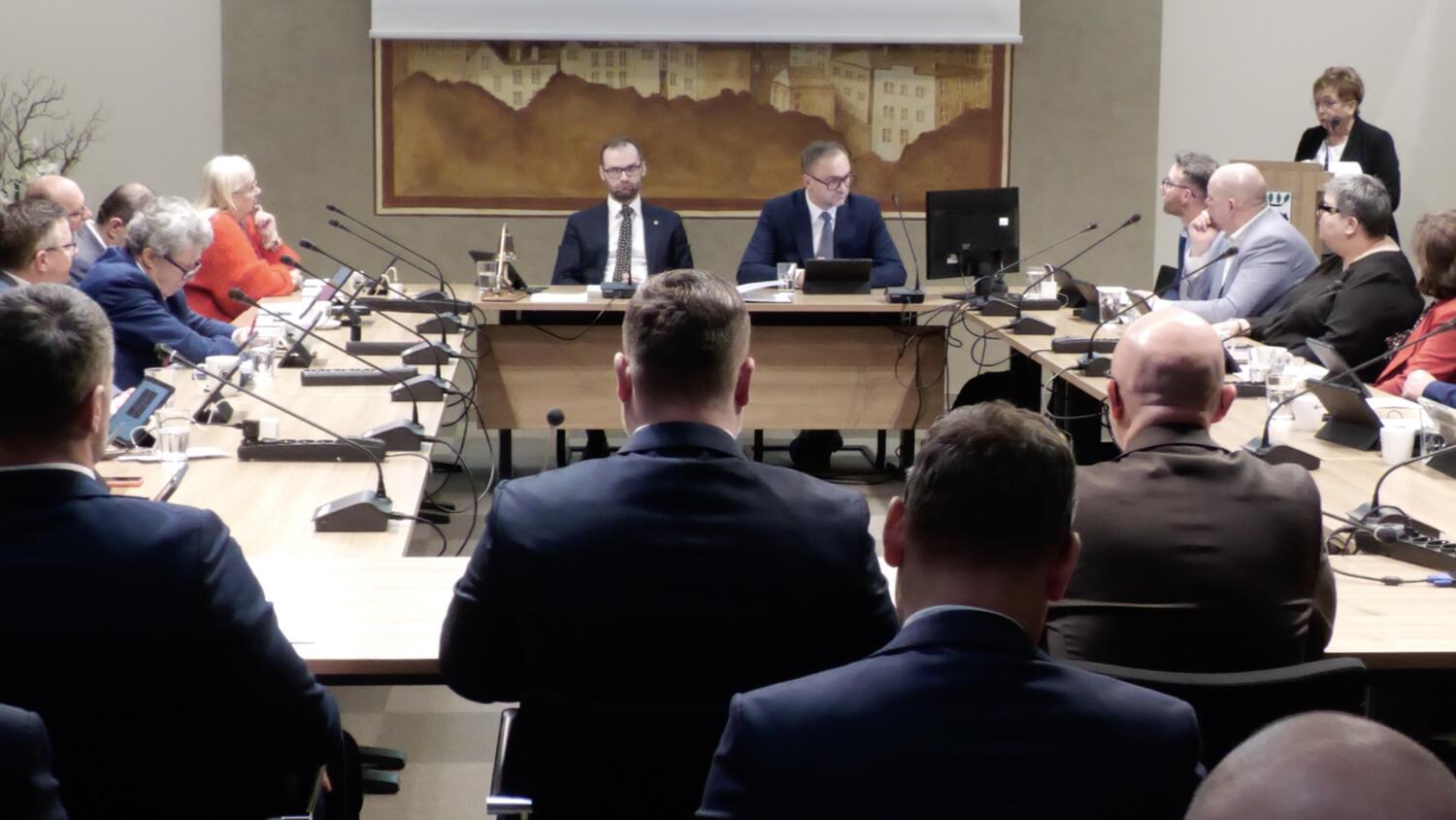 Sesja Rady Miasta: nowe zasady stypendiów i zmiany w budżecie